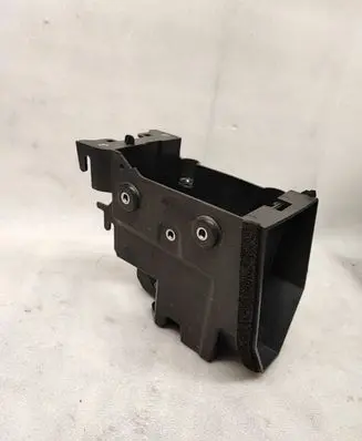 Battery box tray