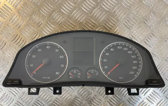 Volkswagen Golf V Speedometer (instrument cluster) 1K0920864 V0010000 0700496512