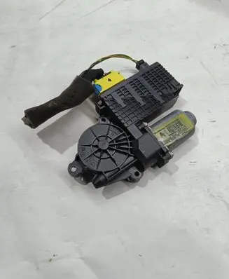 Citroen C4 Grand Picasso Front door window regulator motor 9682495880 400963E 440805D