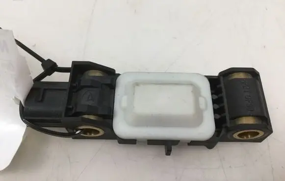 Nissan Note (E11) Airbag deployment crash/impact sensor 98830AY00A