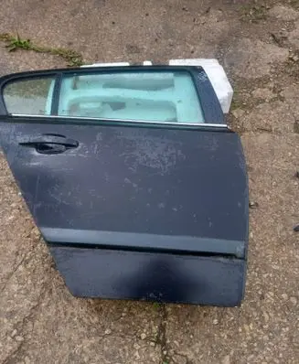 Opel Astra H Rear door