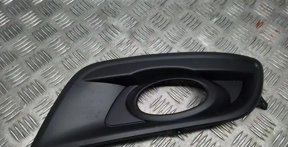 Mazda 3 I Front fog light trim/grill BS3E50C21