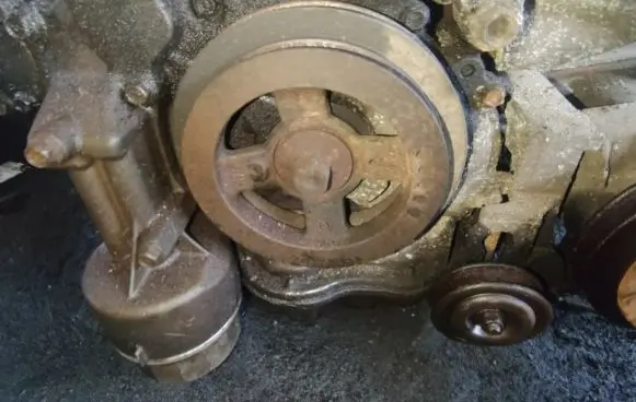 Nissan Almera Tino Crankshaft pulley
