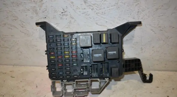 Ford Mondeo Mk III Fuse box set 1S7T14A073AF