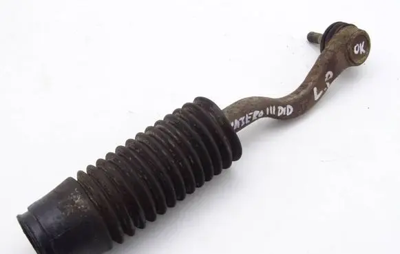 Mitsubishi Pajero Steering tie rod 