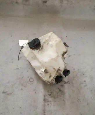 Toyota Prius (XW20) Windshield washer fluid reservoir/tank 060851145