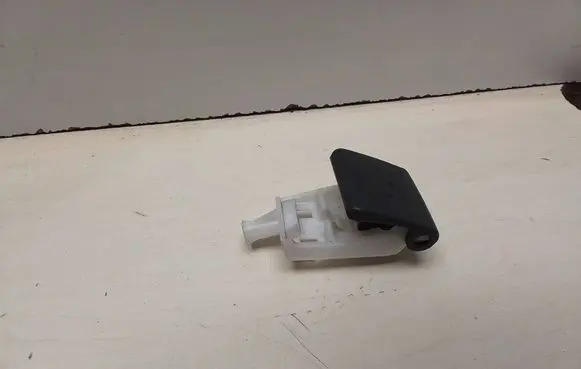 Toyota Avensis T270 Engine bonnet (hood) release handle 53831