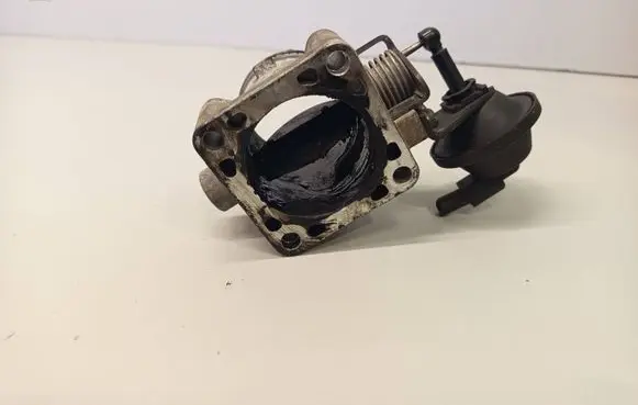 Hyundai i30 Throttle valve 351002XXXX