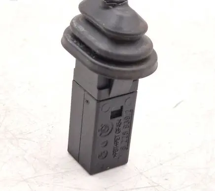 BMW X3 E83 Fuel tank cap lock 8228939 51178228939