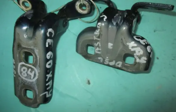 Opel Astra J Rear door hinge set 