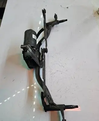 Renault Trafic III (X82) Front wiper linkage and motor 0390243508