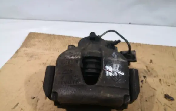 Renault Laguna II Front brake caliper