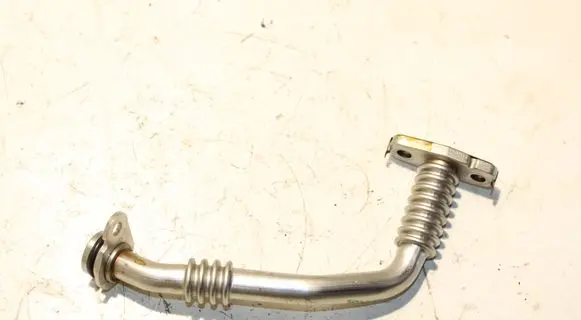 Audi A4 S4 B9 8W Turbo turbocharger oiling pipe/hose 04L145736H