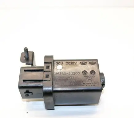 KIA Ceed Glow plug pre-heat relay 368302U200