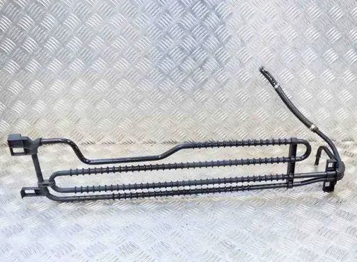 Mercedes-Benz E W212 Power steering radiator 3082DB20