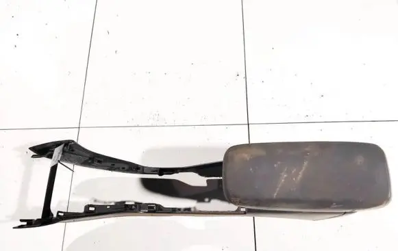 Toyota Avensis T250 Armrest