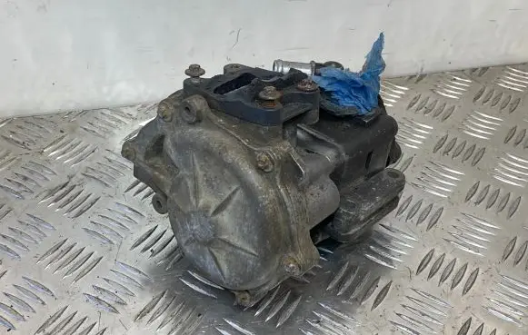 BMW 1 E81 E87 Power steering pump 643755