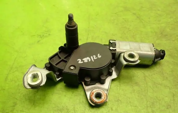 Skoda Octavia Mk2 (1Z) Rear window wiper motor 1Z9956711