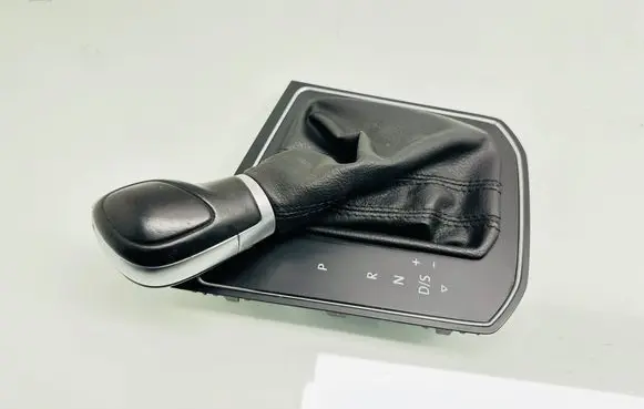 Volkswagen Touran III Gear shifter surround trim plastic 5TB713203C