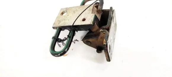Skoda Superb B5 (3U) Rear door lower hinge 4B0833411B