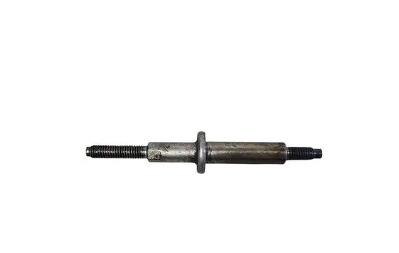 Mazda 6 Fuel Injector clamp holder 