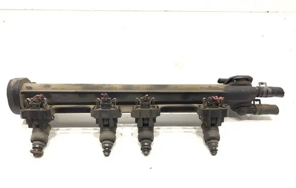 Fuel main line pipe