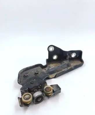 Nissan e-NV200 Sliding door lower roller guide/hinge 