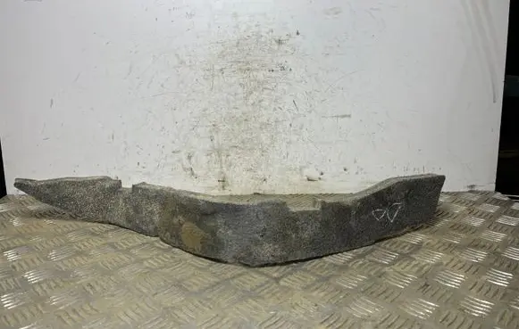 Nissan Qashqai Fender foam support/seal 