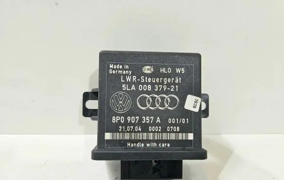 Audi A6 S6 C6 4F Light module LCM 8P0907357