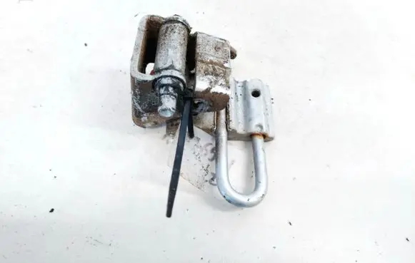 Audi A6 S6 C5 4B Rear door lower hinge 4B0833411B