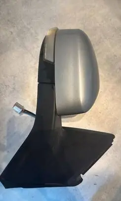 Ford Mondeo MK IV Front door electric wing mirror