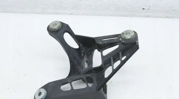 Volkswagen Touran I Gear shift cable bracket 1K0711789G