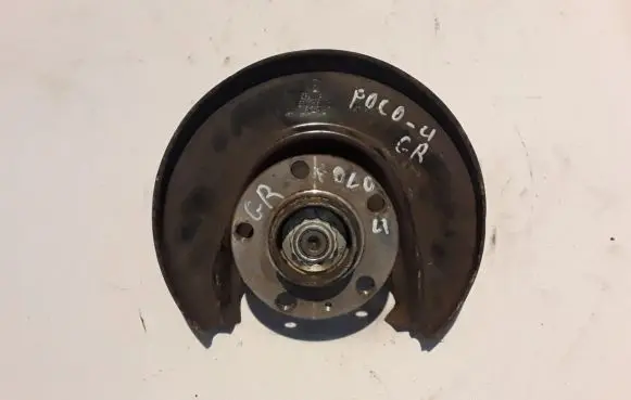 Volkswagen Polo V 6R Rear wheel hub