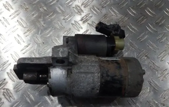 Mazda 6 Starter motor m000t90981 l813