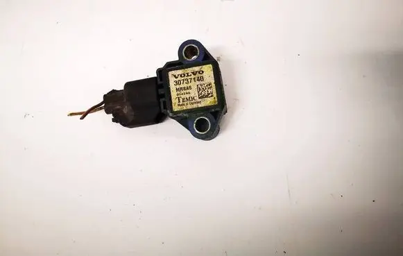 Volvo C30 Airbag deployment crash/impact sensor 30737140