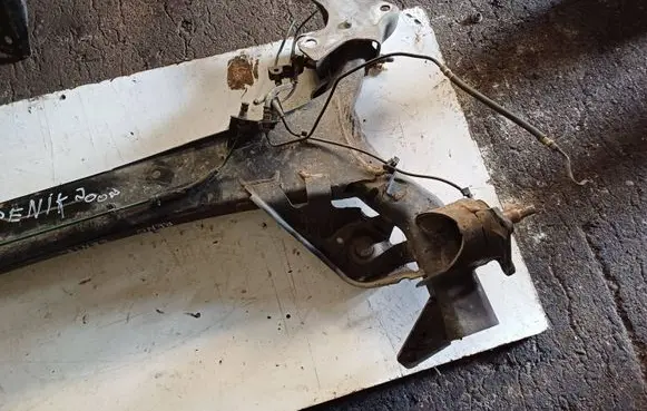 Renault Scenic II - Grand scenic II Rear axle beam 