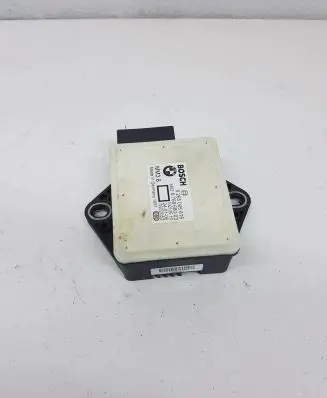 BMW 5 E60 E61 ESP acceleration yaw rate sensor 6768680 3002052 0265005615