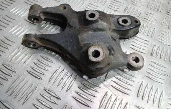 Mini One - Cooper Coupe R56 Engine mounting bracket 6780439 169209