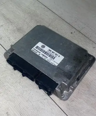 Audi A4 S4 B5 8D Engine control unit/module 3B0907557D 5WP436702