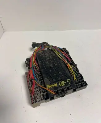 Volvo S60 Fuse box set 8645729 E08L9Z0 8688153