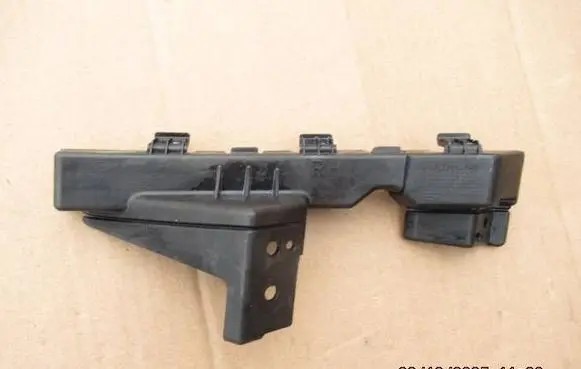 KIA Ceed Front bumper mounting bracket 86518A2000