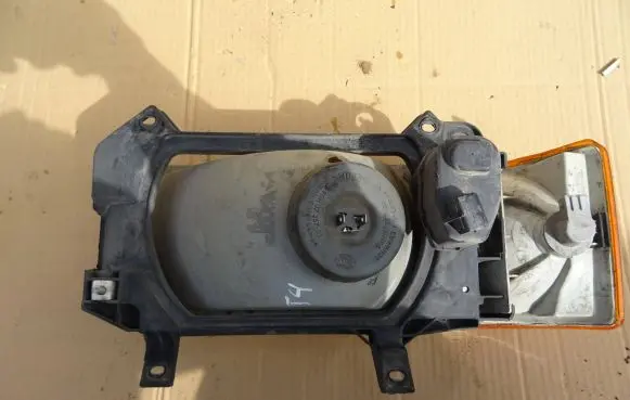 Volkswagen Transporter - Caravelle T4 Headlight/headlamp