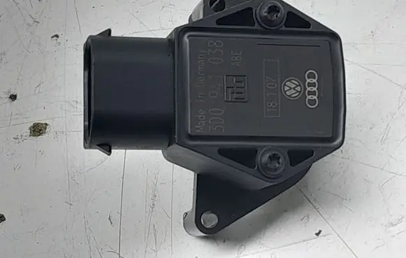Sensor