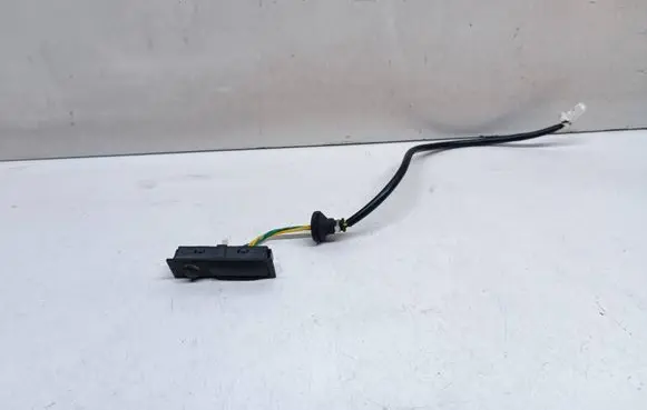 Nissan X-Trail T32 Tailgate/trunk/boot exterior handle 