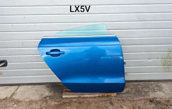 Audi A5 Sportback 8TA Rear door 10352027