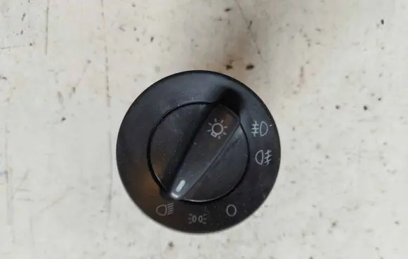 Skoda Roomster (5J) Light switch BK71U0941531