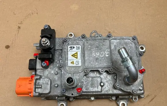 Ford Mustang Mach-E Voltage converter inverter LJ9814G646AD