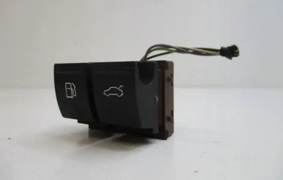 Skoda Rapid (120G, 130G, 135G) Central console control unit 3C0959903B
