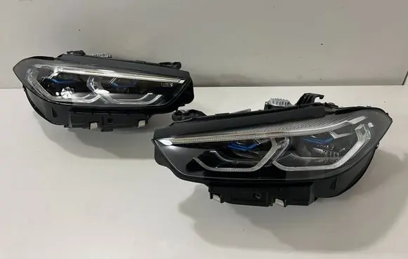 BMW 8 G15 Headlights/headlamps set 5A41035 5A41034