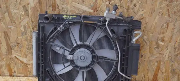 Toyota Urban Cruiser (XP110) Electric radiator cooling fan 1636328160